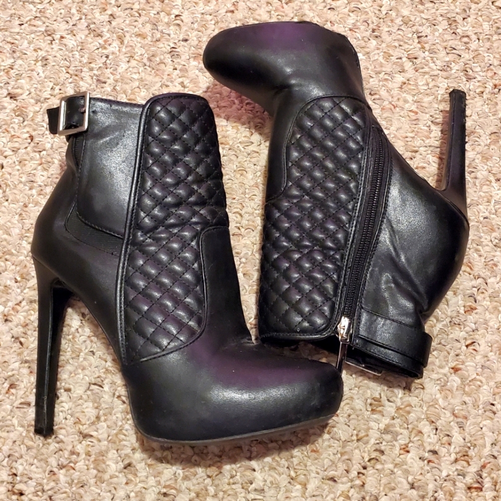 💥High heel booties